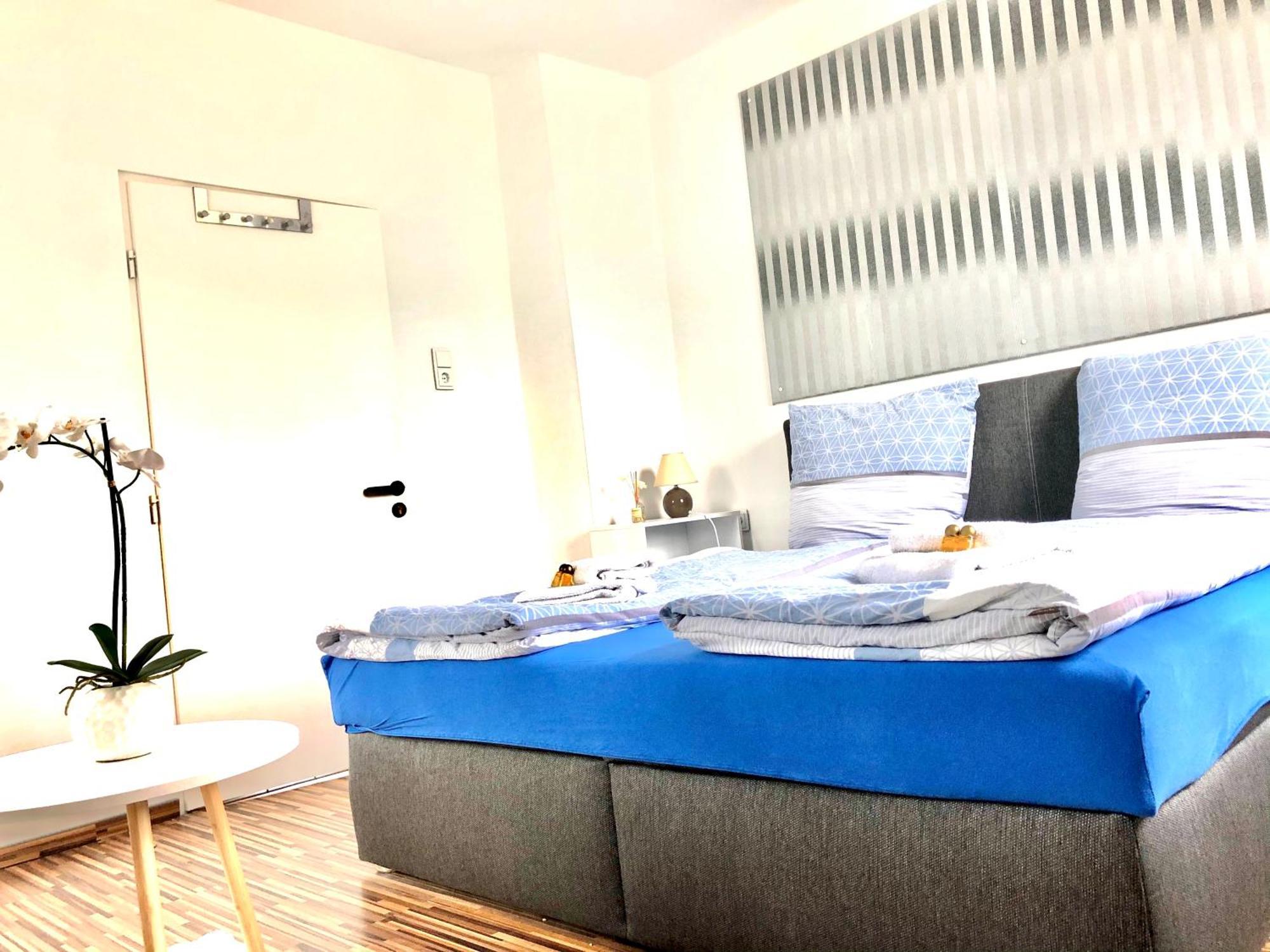 #World Privat Wohnung Schkeuditz Bagian luar foto